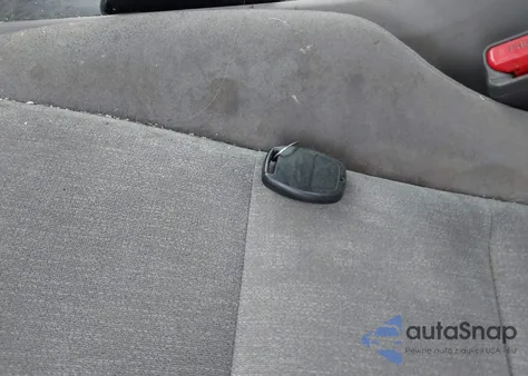 2010 Honda Accord 2.4 Lx z USA, uszkodzony, nr VIN 1HGCP2F37AA025593